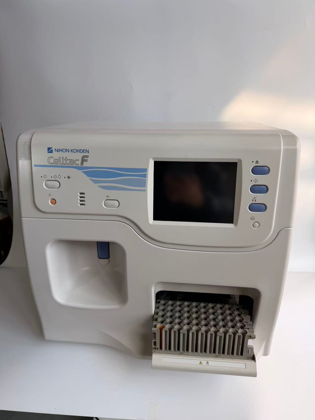 Fully Automatic Hematology Analyzer