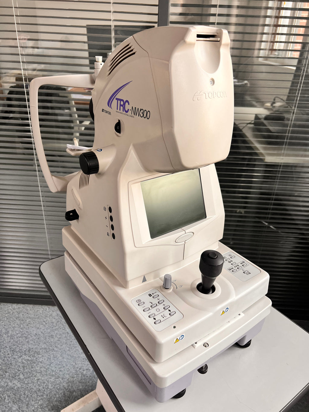 No Mydriasis Fundus Camera TRC-NW300