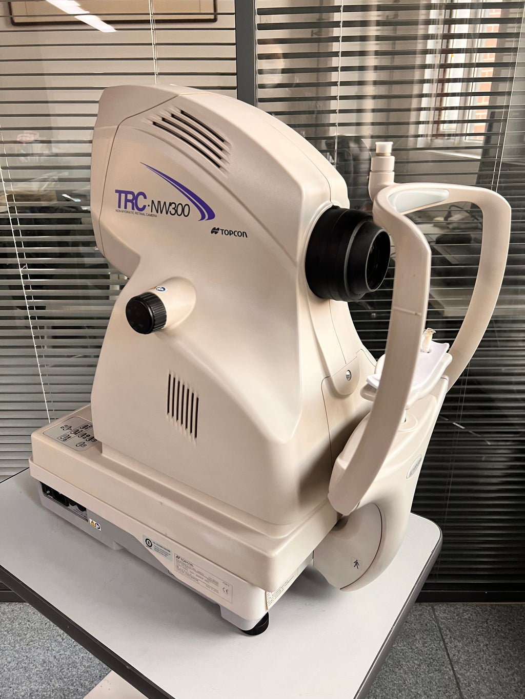 No Mydriasis Fundus Camera TRC-NW300