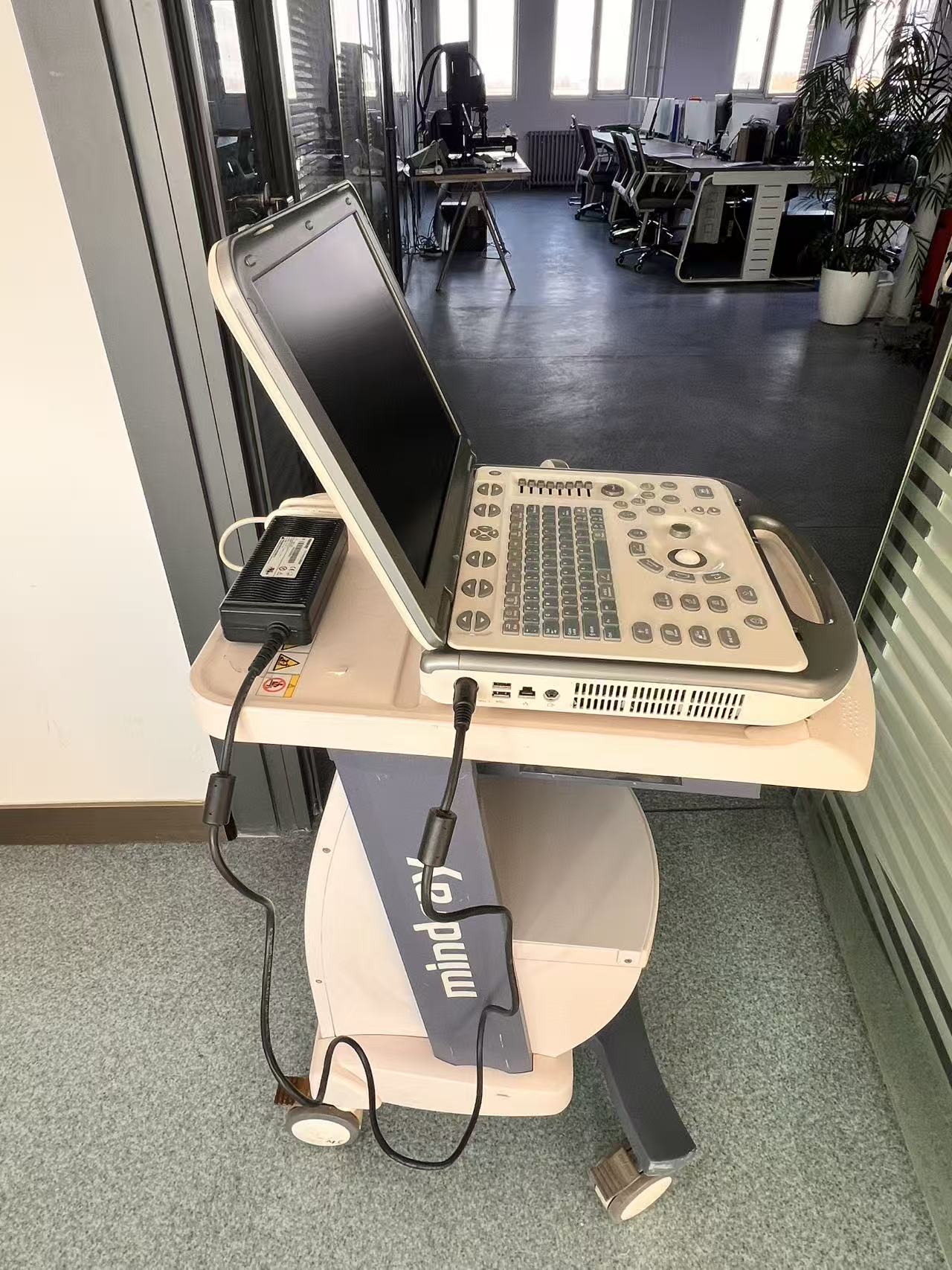 Mindray Portable Color Doppler Ultrasound System M5
