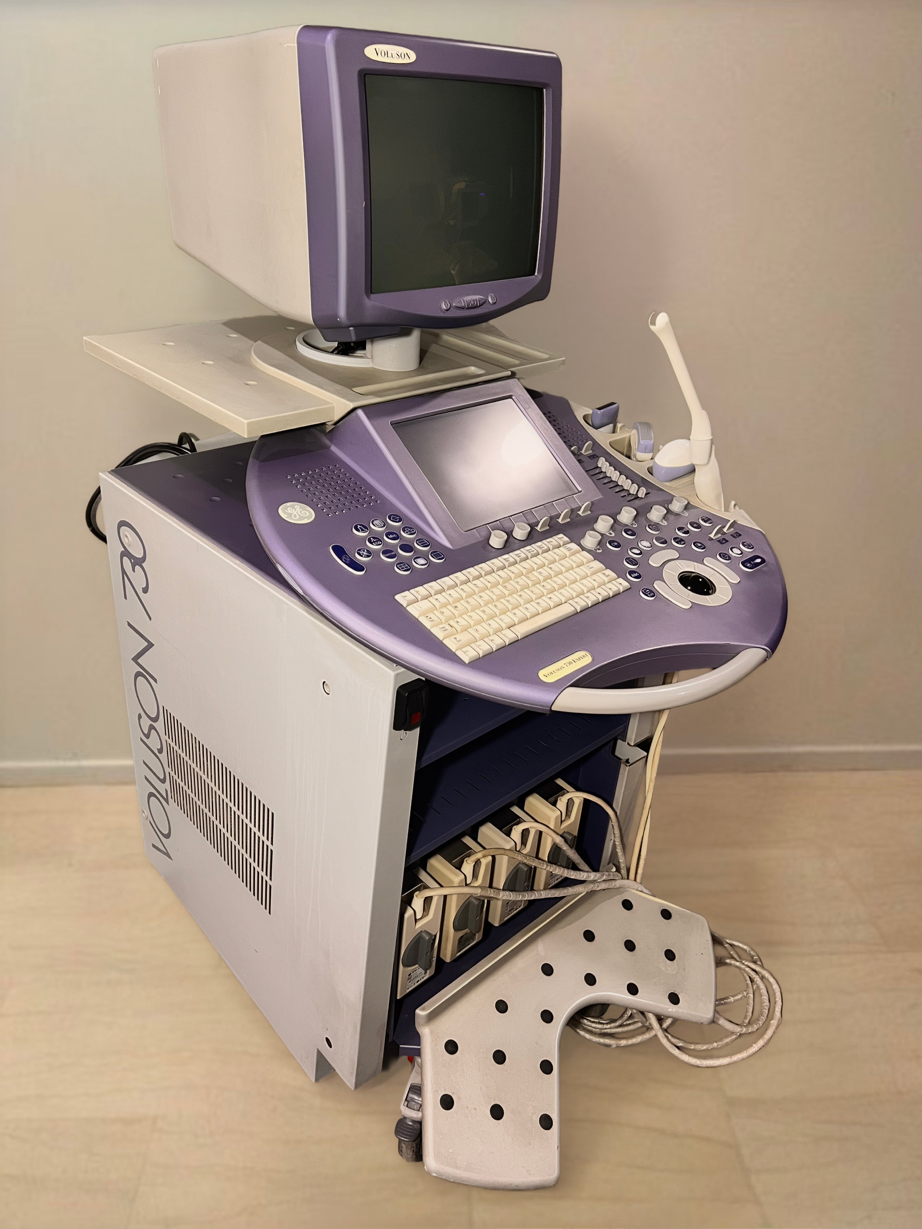 Color Doppler   model：GE voluson 730